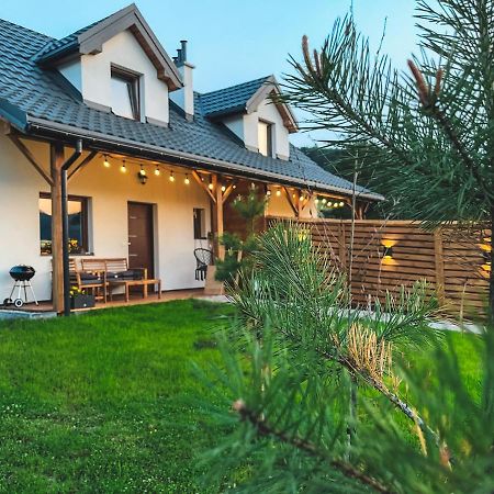 Zacisze W Miescie Ustrzyki Dolne Exterior foto